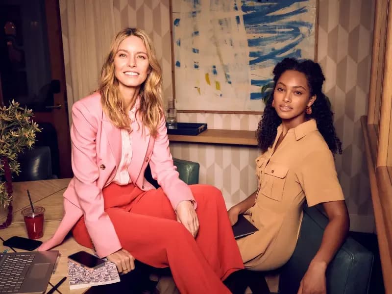 Corporate Event Makeup Styles That Balance Glamour And Professionalism